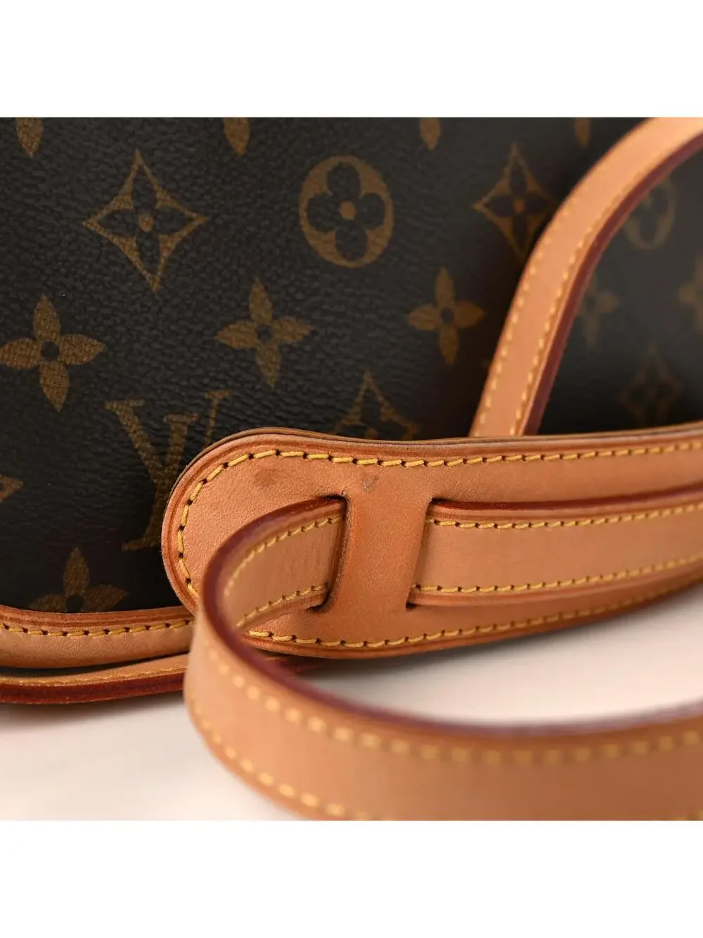 Louis Vuitton Sologne #360672L16B